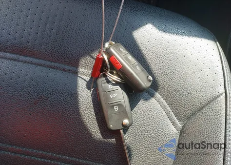 2017 Volkswagen Passat 1.8T Se из США, поврежденный, VIN 1VWBT7A3XHC018692